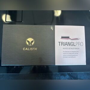 Calista TrianglPro Heated Detailer Brush - Black